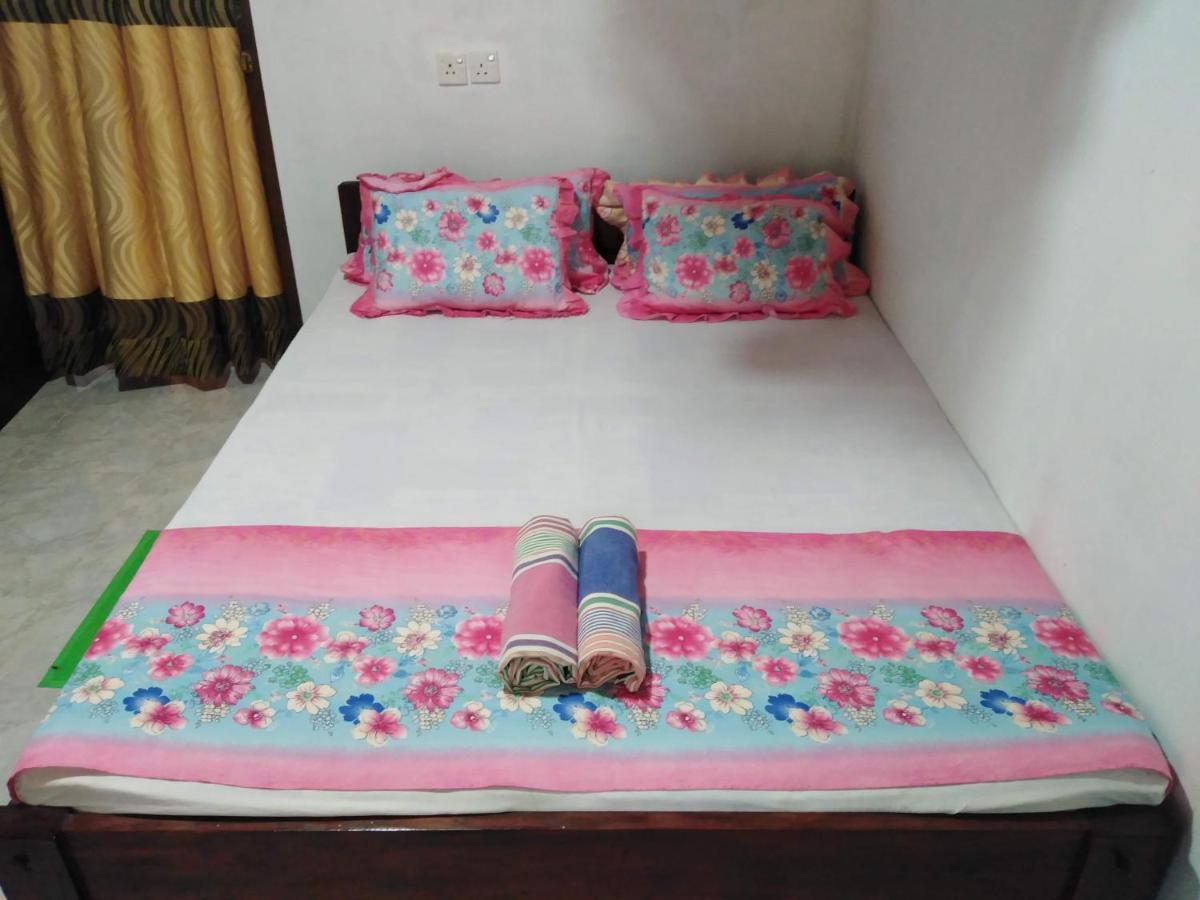 Deniyaya Guest House Camera foto